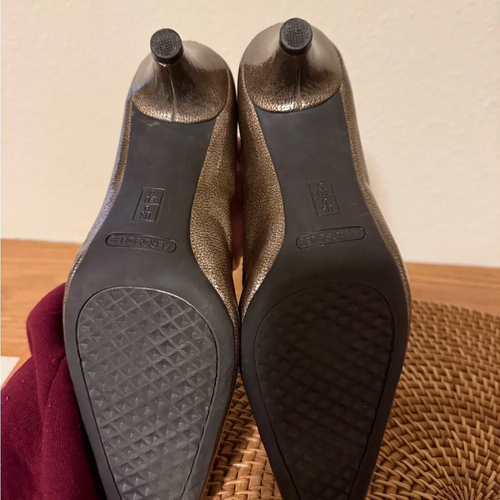 AEROSOLES Cheerful Pumps Shimmering Brown‎ Heels